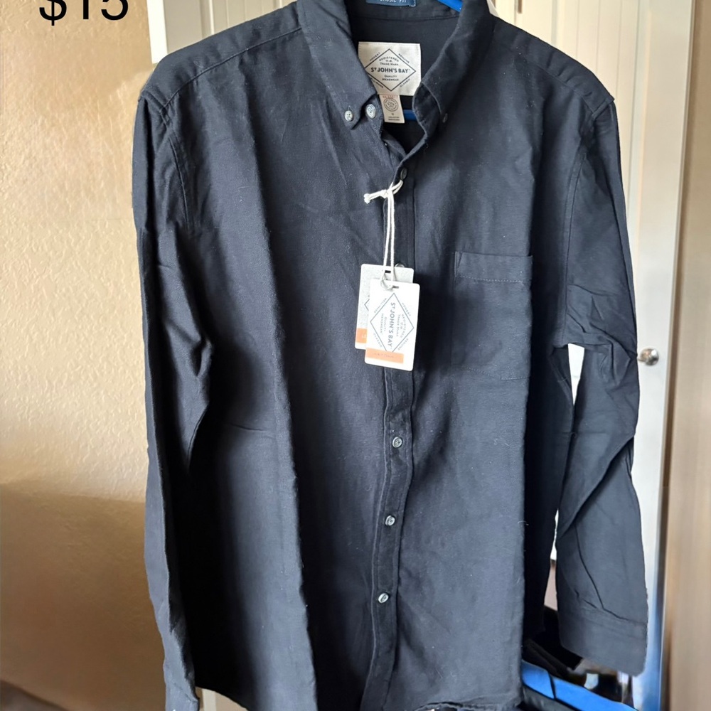 St. John's Bay Black Casual Button Down Shirt new with tags! No smoking home